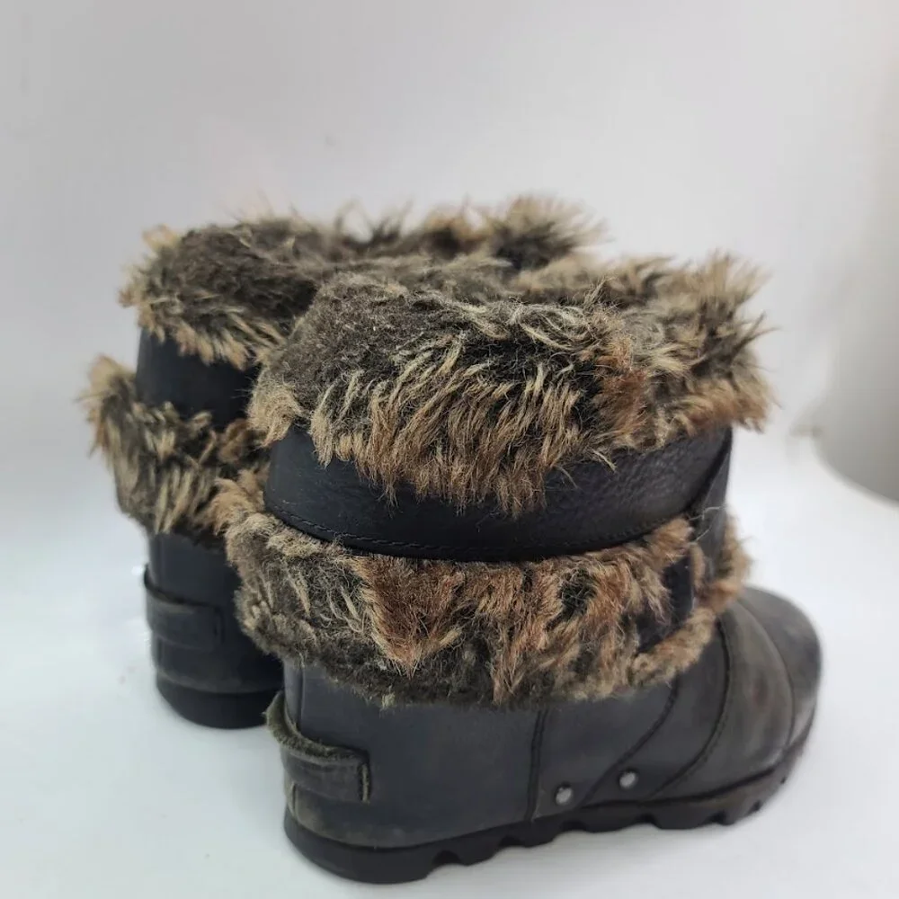 Sorel Women's Black Joan Of Arctic Wedge Fur Leather Ankle Winter Boots Size 6.5